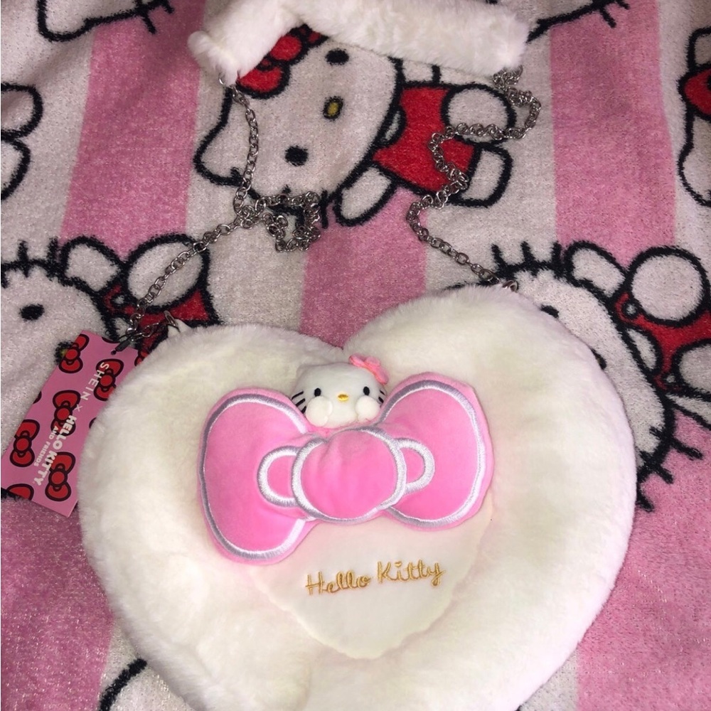 Hello kitty crossbody bag